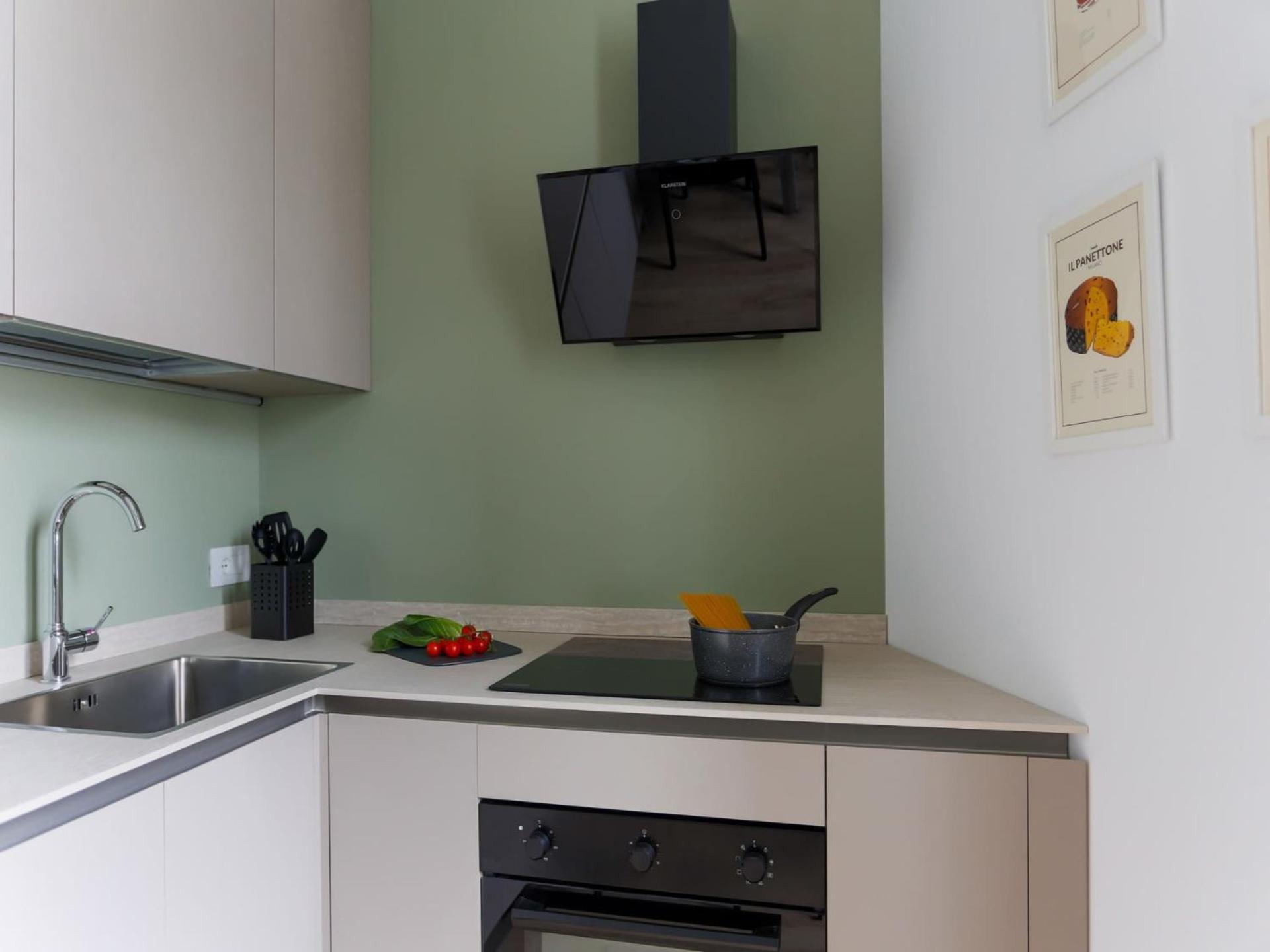 The Best Rent - Spacious And Renovated Two-Bedroom Apartment Downtown Милан Экстерьер фото