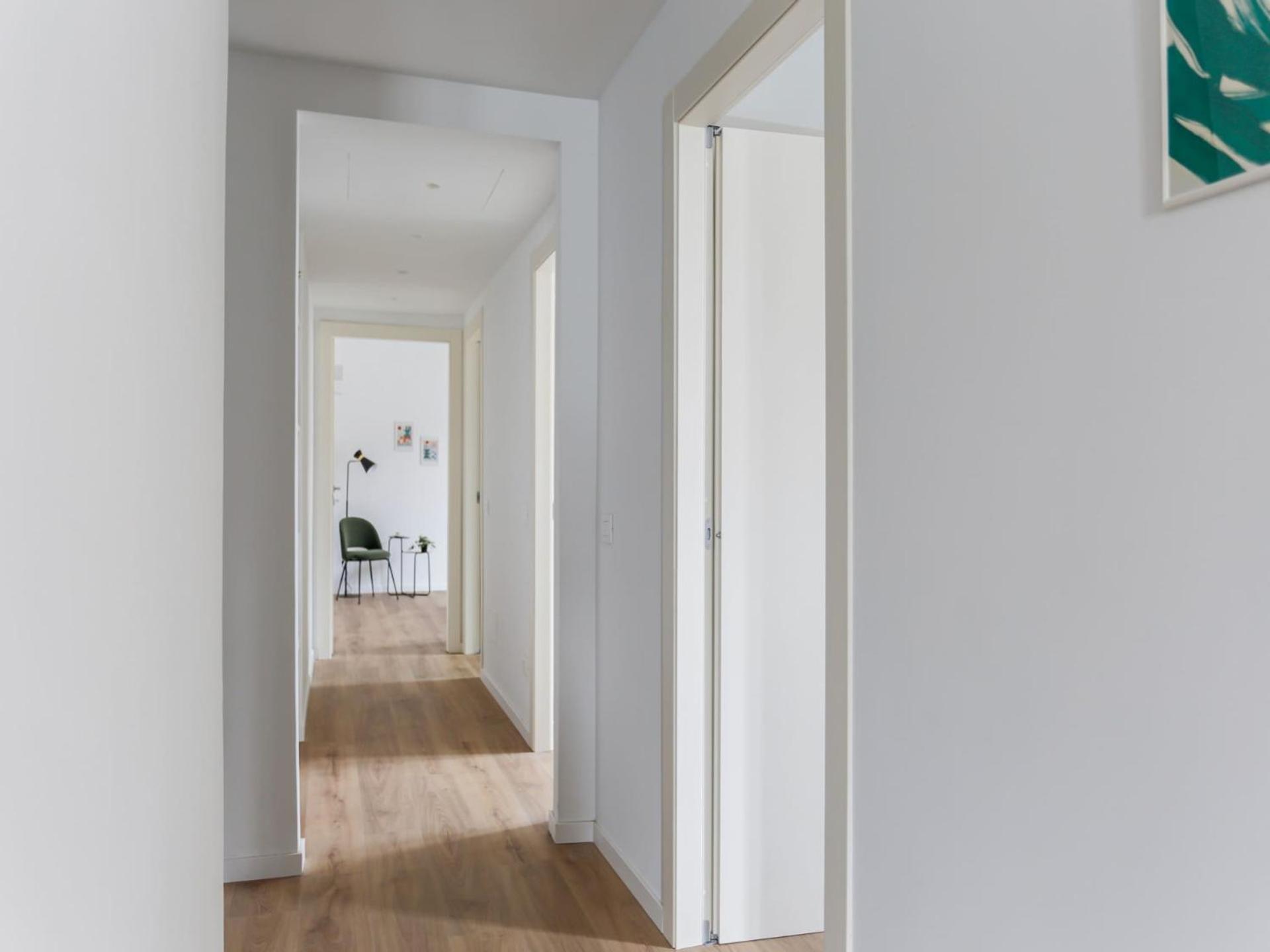 The Best Rent - Spacious And Renovated Two-Bedroom Apartment Downtown Милан Экстерьер фото